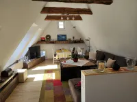 Great 2 floor apartment - Wi-Fi