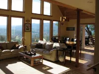 Sunset Chalet - 2200 sq.ft. Multi-Seasonal Retreat Only15 Minutes from Ashland ! - Alphydda