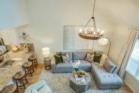 Experience Modern Elegance: Luxurious Tallahassee Condo with Premier Amenities - 4-Star