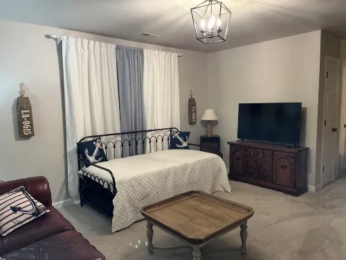 Charming 3-bedroom house on Douglas Lake close to Dandridge & Pigeon Forge! - 3-Star
