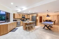 Sailfish Cove –Tropical Escape Minutes from Delray - Private Pool