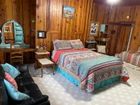 Live Oak B&B - parking