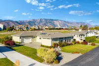 Wapato Point Home Single Level 4 Bed 3 Bath Sleeps 12, Close to Waterfront Park - Wi-Fi
