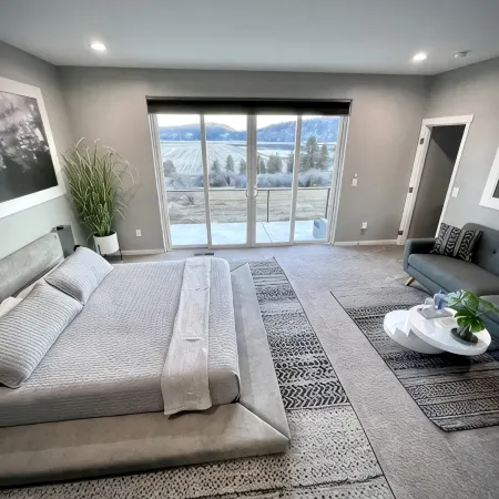 ⭐️ Modern 4BR W/ View - Crater Lake National Park - Running Y Resort ⛳️ House