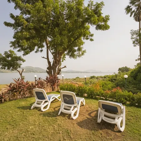 RiverView Tent Resort