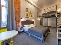 Expo Hotel クルーザー オーロラ周辺のホテル