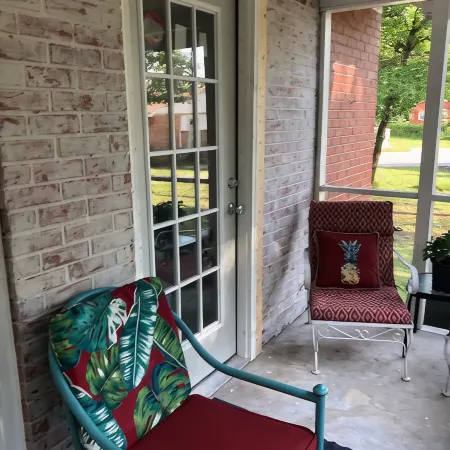 Cozy comfortable home near lakes, parks and downtown Sumter