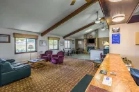 Super 8 St. Joseph/St. Cloud Area - 3-Star