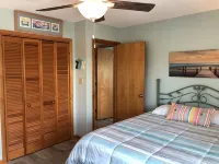 Ocean & Sound Views, 4BR house, Private Pool & Hot Tub, WiFi, AC, Dog Friendly - Pools