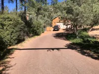Beautiful bunkhouse in forest just hours outside Phoenix metro area - Hytter