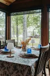 Rosemary on Grand - Cottage Core Lakehouse w/ ADA Dock in Gated Community - 4-Star