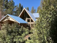 Southgate Getaway of Yosemite - 4-Star