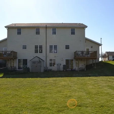 Minutes from Granite Peak Ski Area with easy access to I39