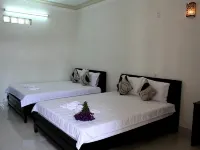 Phuong Tay Guest House - Pensions