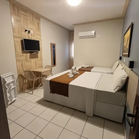 Pousada Maragolfinho