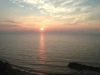Lakefront Luxury 2Br/2Ba Condo/Beach/Indoor Pool/Sleeps 4-- Rent 3/4th Free-Ask! - 3-Star