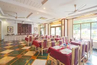 Solitaire Signature Resort, Lonavala - فطور
