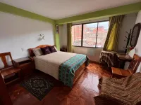 Hostal Iskanwaya - 3-Star