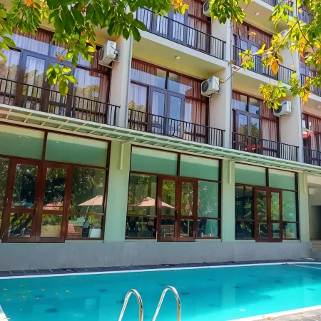 LeisureO Hotel & Spa