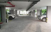 IResidence Hotel - parking
