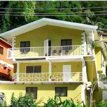 Shalom Guest House Hotel Exterior