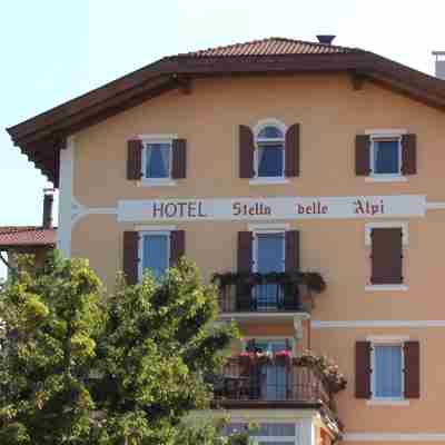 Wellness e Resort Stella Delle Alpi Hotel Exterior