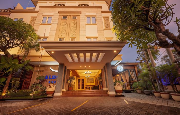 Alron Hotel Kuta Powered by Archipelago