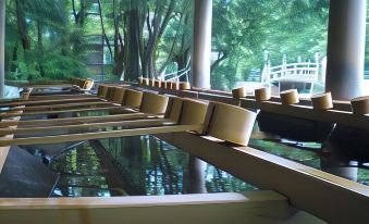 Hotel Route-Inn Dai-ni Kameyama Inter - Housity