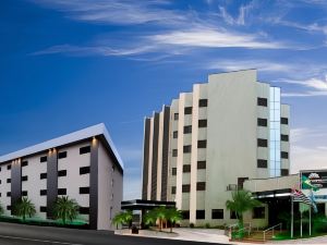 Firenze Hotel Votuporanga - Próximo ao Assary Clube de Campo e o Centro de Lazer do Trabalhador