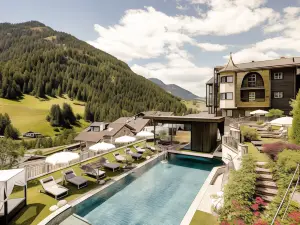 Alpin Garden Luxury Maison & Spa - Adults Only