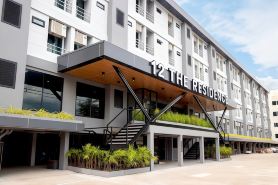 12 the Residence Hotel & Apartment