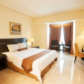 Grand Asia Hotel Jakarta Отели рядом с достопримечательностью «Морский Мир»