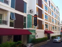 中鄉飯店 Chinpracha House附近的飯店