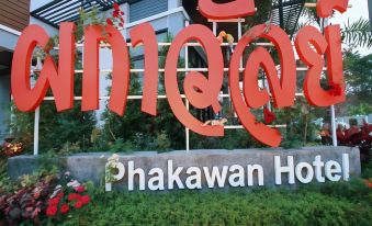 Phakawan Hotel