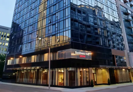 Residence Inn by Marriott Toronto Downtown / Entertainment District