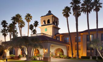 Embassy Suites by Hilton Lompoc Central Coast