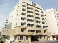 Skylark Hotel Apartments Al Barsha - Condos