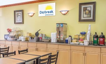 Days Inn by Wyndham Fort Myers