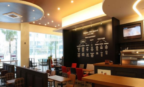 2. 호텔선샤인..