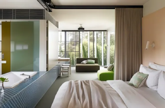 Mr & MRS Smith Drift House