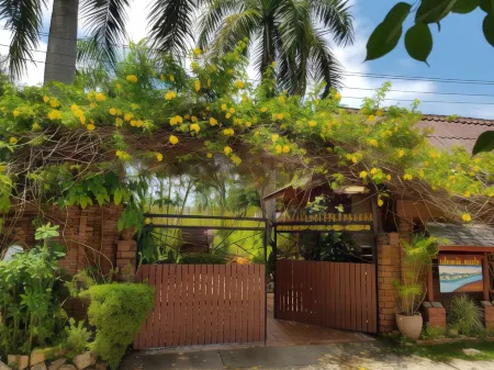 Thongbay Guesthouse