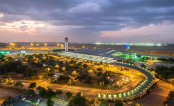 Rita Hotel near Tan Son Nhat Airport