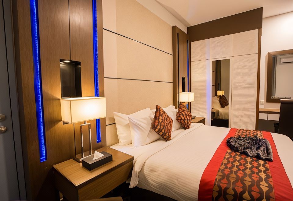 2. 아댜 호텔 체낭..