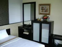 Aie Angek Cottage Hotels in 