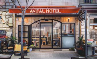 Avital Hotel