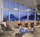 Beachwalker Inn & Suites
