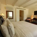 Pavilion Hotel