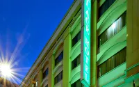 Palace Hotel Hotels near Semua House