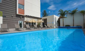 Holiday Inn Express & Suites Celaya