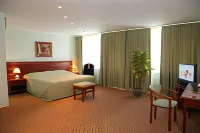 DIS President hotel (Дис Президент)